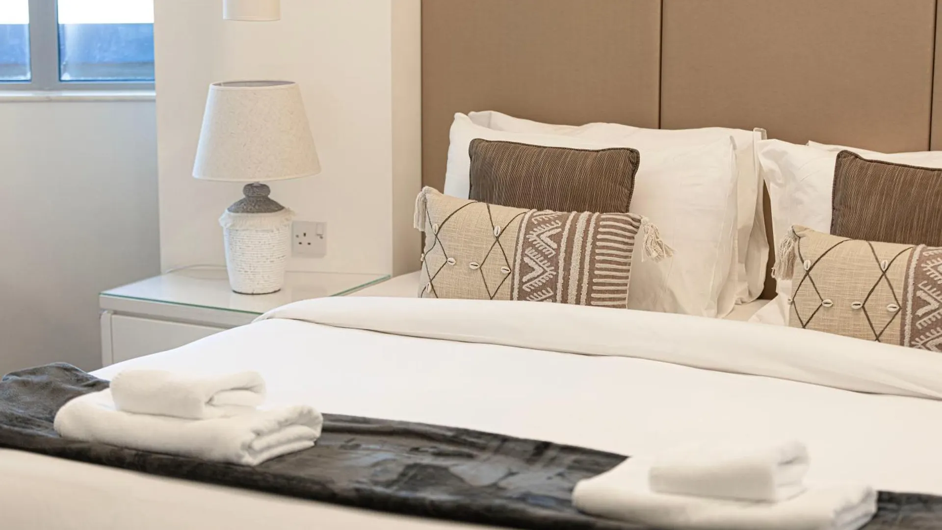 Damac Maison Mall Street 2 Bedroom Upgraded Apartment Dubai